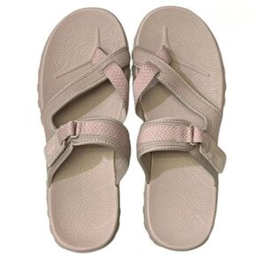 Women's Skechers Adventure NEW!